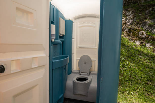 Best Affordable porta potty rental  in Bushnell, IL
